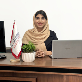 پانیذ مزدیسنی